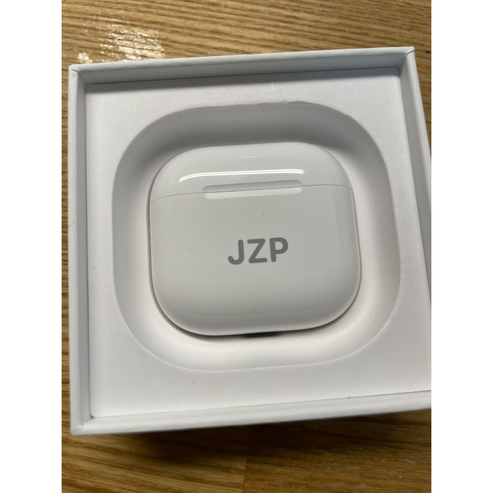 Apple AirPods (4th Generation) with USB-C Charging Case -Engraved